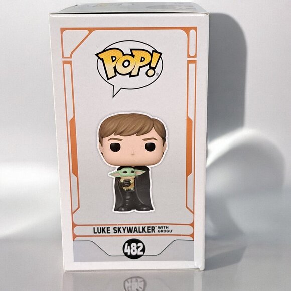 Funko Pop Luke Skywalker with Grogu #482 Star Wars - Picture 3 of 9